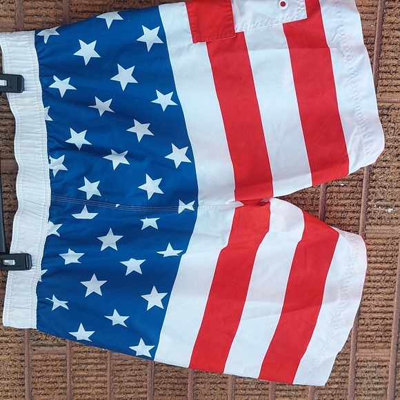 Brand new, never worn USA flag swim trunks Sz XL - Picture 6 of 7